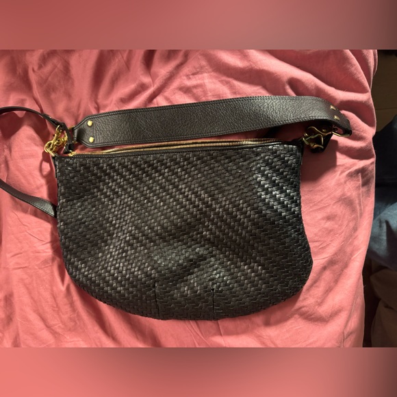 CLARE V Moyen Messenger Bag - Picture 15 of 15